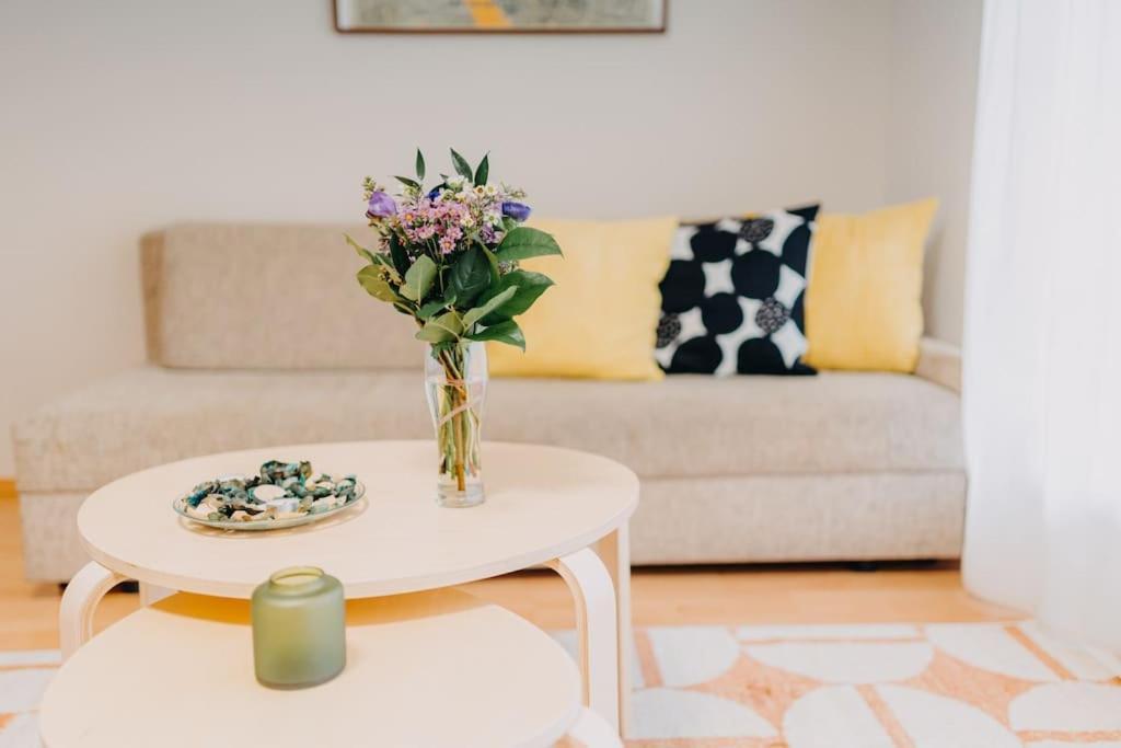 Orangehomes One Bedroom Art Apartment Budapest Esterno foto